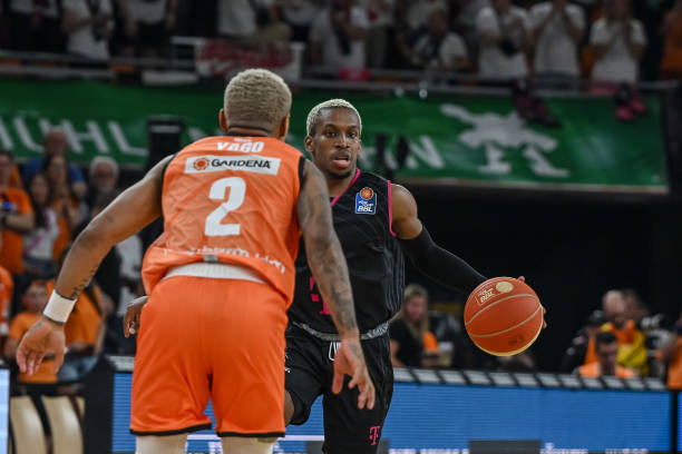 动或许不只 动或许不只