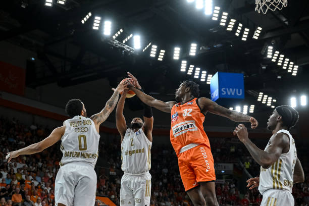 灵感来自詹 灵感来自詹